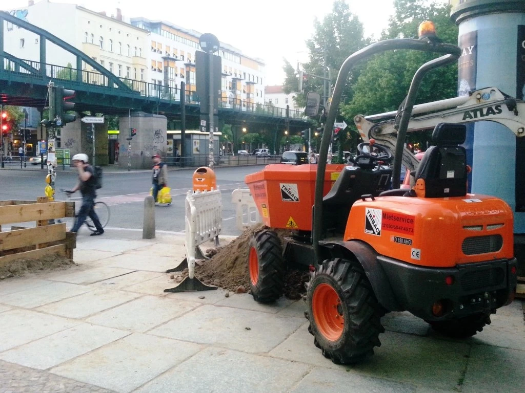 AUSA Dumper D150 mit 1500kg Nutzlast